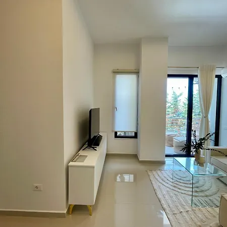 Cozy And Modern Centre * ساراندا