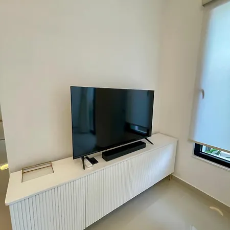 Cozy And Modern Centre شقة *