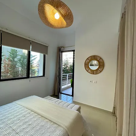 Cozy And Modern Centre Apartment Sarande